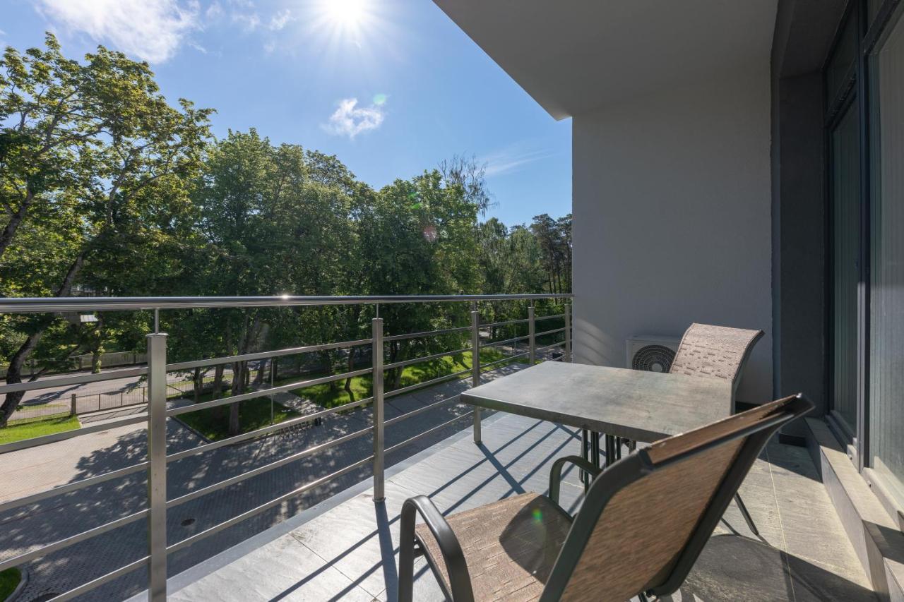 Oasis Apartments Jūrkalne Eksteriør bilde