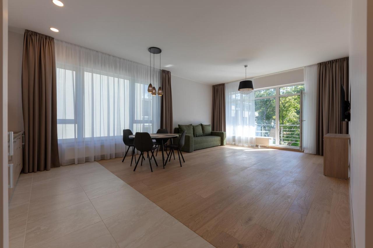 Oasis Apartments Jūrkalne Eksteriør bilde