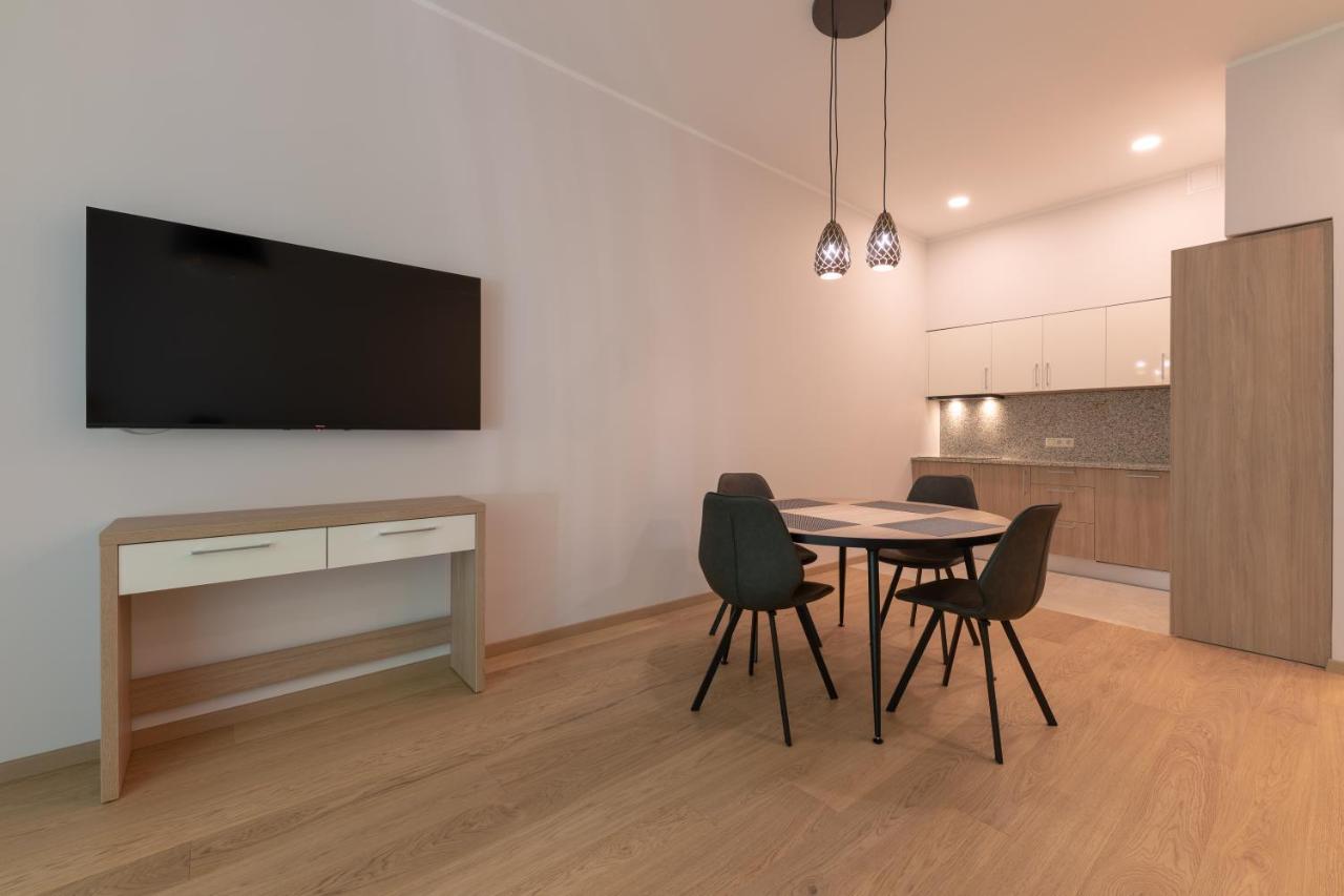 Oasis Apartments Jūrkalne Eksteriør bilde