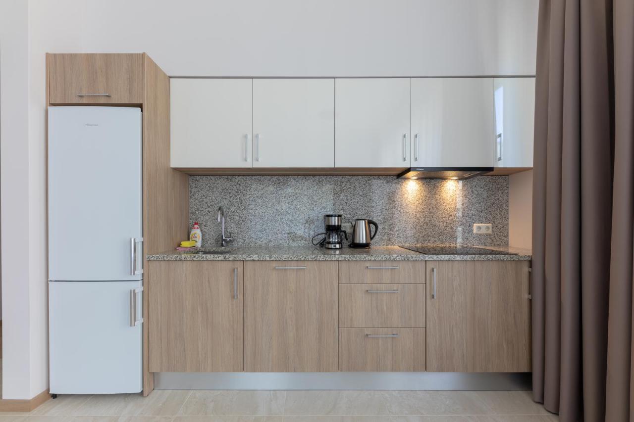 Oasis Apartments Jūrkalne Eksteriør bilde